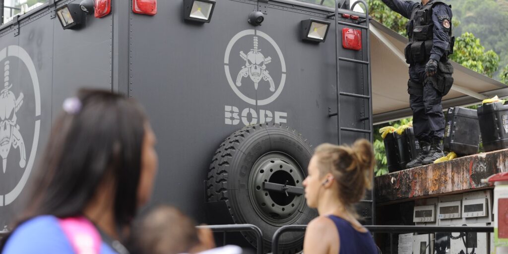 tiroteio-em-operacao-policial-fere-cinco-e-mata-um-em-santo-amaro