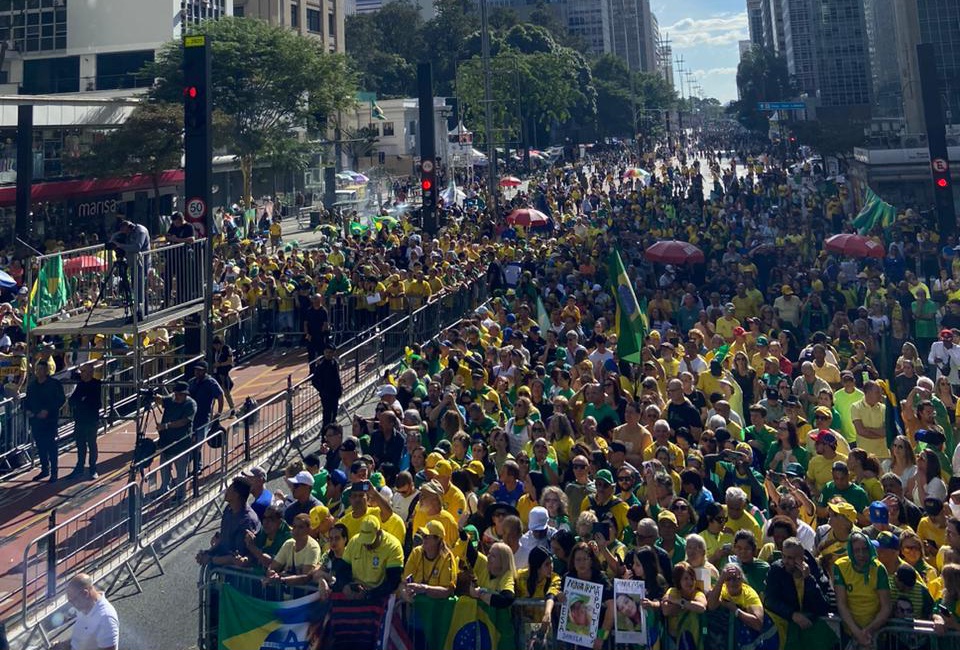 saiba-quantas-pessoas-foram-ao-ato-de-bolsonaro-em-sp-neste-domingo