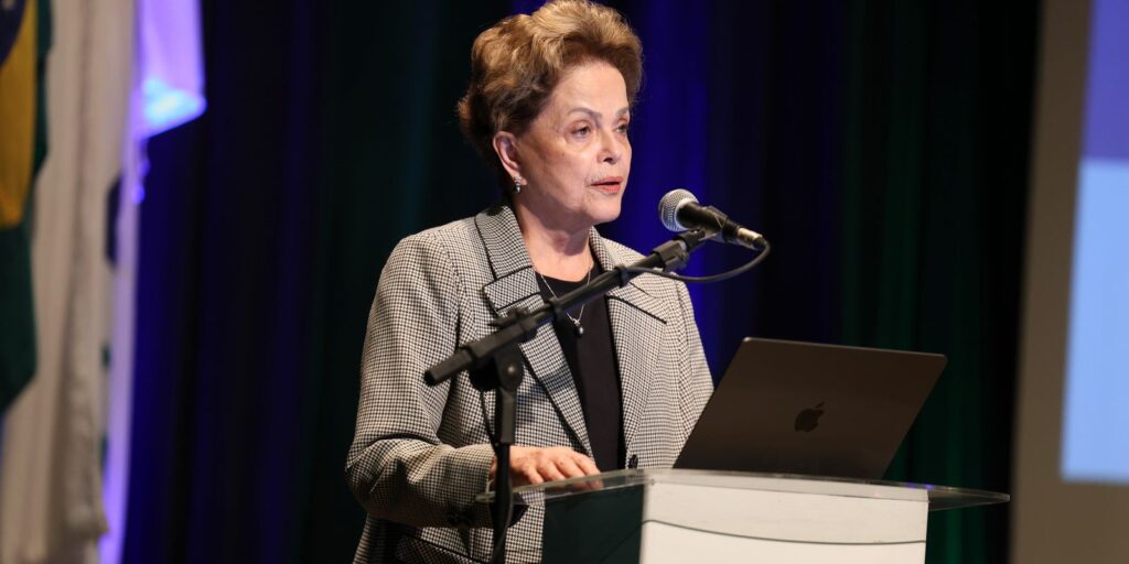 dilma:-banco-do-brics-tera-30%-da-carteira-em-moedas-locais-em-2026