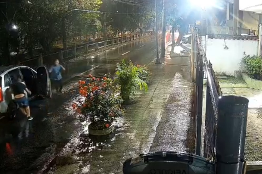 policial-mata-sargento-da-pm-apos-discussao-e-troca-de-tiros-no-meio-da-rua-no-rj