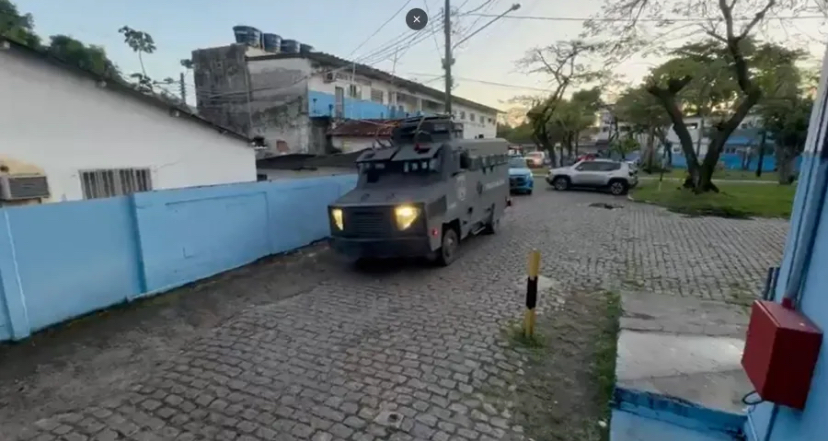 nova-operacao-da-policia-contra-o-comando-vermelho-tem-dois-mortos-e-dois-baleados