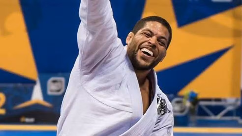 lutador-de-jiu-jitsu-brasileiro-andre-galvao-e-acusado-por-ex-aluna-de-assedio-sexual