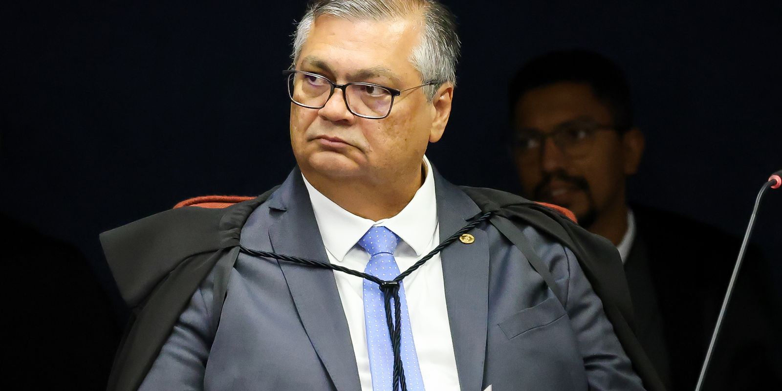 dino-afasta-prefeito-e-vice-de-macapa-por-suspeita-de-desvio-de-verba