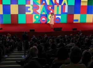 brasileiros-realizam-mais-uma-edicao-de-evento-cultural-na-franca