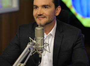 uniao-brasil-decide-expulsar-ministro-celso-sabino-da-legenda