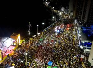 carnaval-em-salvador:-700-atracoes-em-circuitos-oficiais-e-520-shows